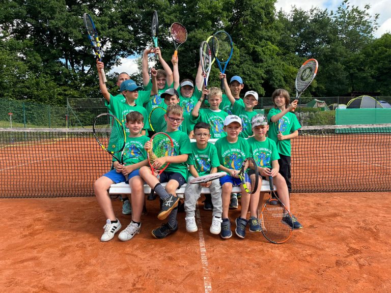 Mehr über den Artikel erfahren Spiel, Spaß und Gemeinschaft beim Jugendcamp 2025 des TC Tiefenbach